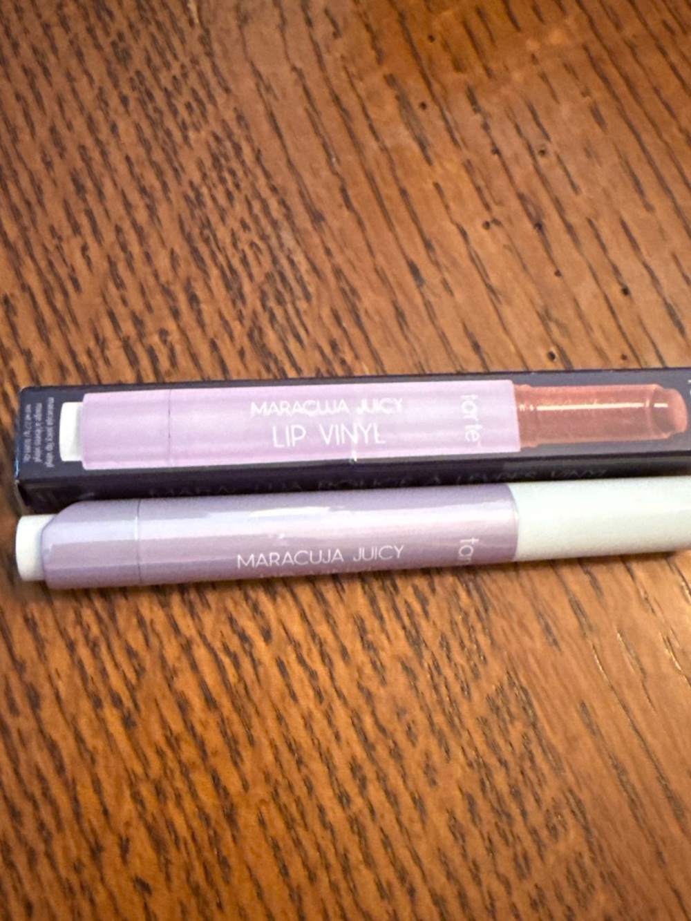tarte Maracuja Juicy Lip Vinyl - Shimmering Cinnamon (Light Pink) - Picture 2 of 2